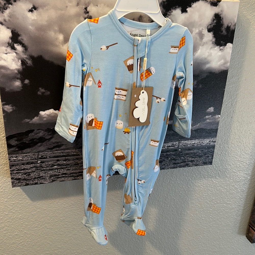 Adorable NWT Angel Dear soft onesie